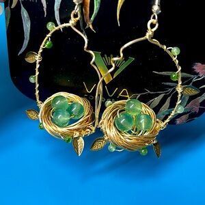 🖤NEW💕Bird Nest Chandelier Earring with Natural Green Agate